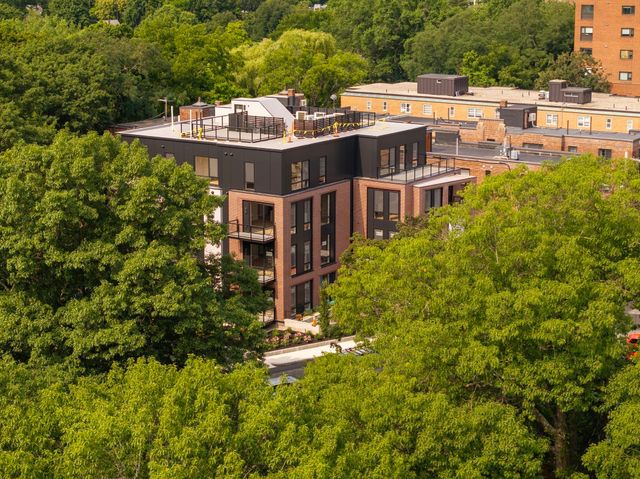 80 Vernon Street Unit 1-A, Brookline, MA 02446