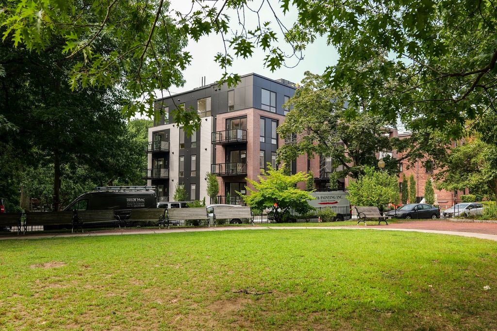 80 Vernon Street Unit 1-A, Brookline, MA 02446