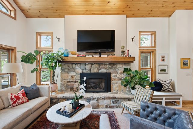 3158 E OLD RIDGE CIR, Cottonwood Heights, UT 84121
