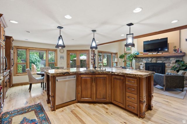 3158 E OLD RIDGE CIR, Cottonwood Heights, UT 84121