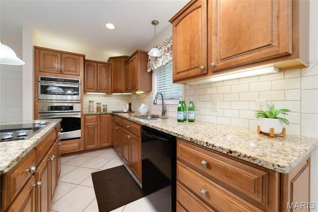 16275 Lone Cabin Drive, Wildwood, MO 63005