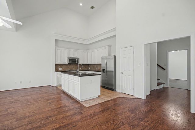 2416 Charleston Street A, Houston, TX 77021