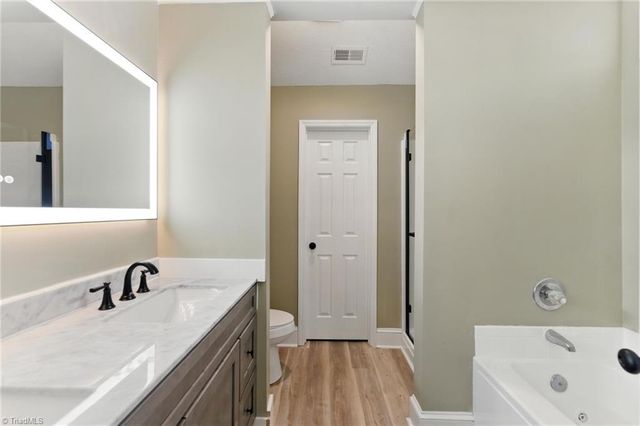 2105 Foggy Lane, High Point, NC 27265