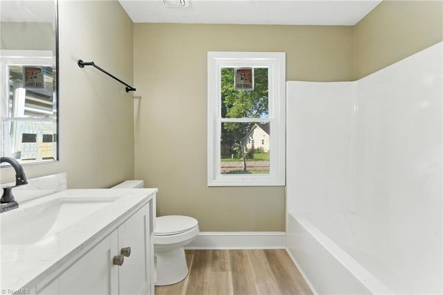 2105 Foggy Lane, High Point, NC 27265