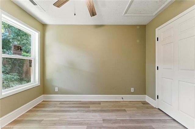 2105 Foggy Lane, High Point, NC 27265