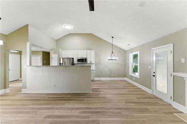 2105 Foggy Lane, High Point, NC 27265