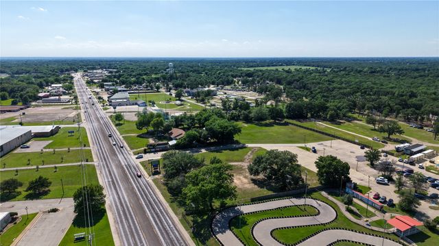 600 E Cedar Creek Parkway, Seven Points, TX 75143