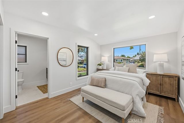 2703 Knoxville, Long Beach, CA 90815