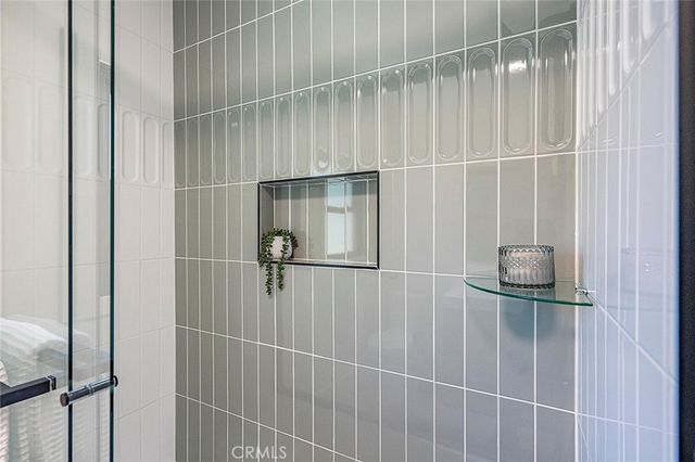 2703 Knoxville, Long Beach, CA 90815