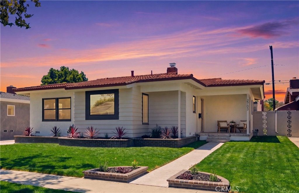Image 1 of property listing at 2703 Knoxville, Long Beach, CA 90815