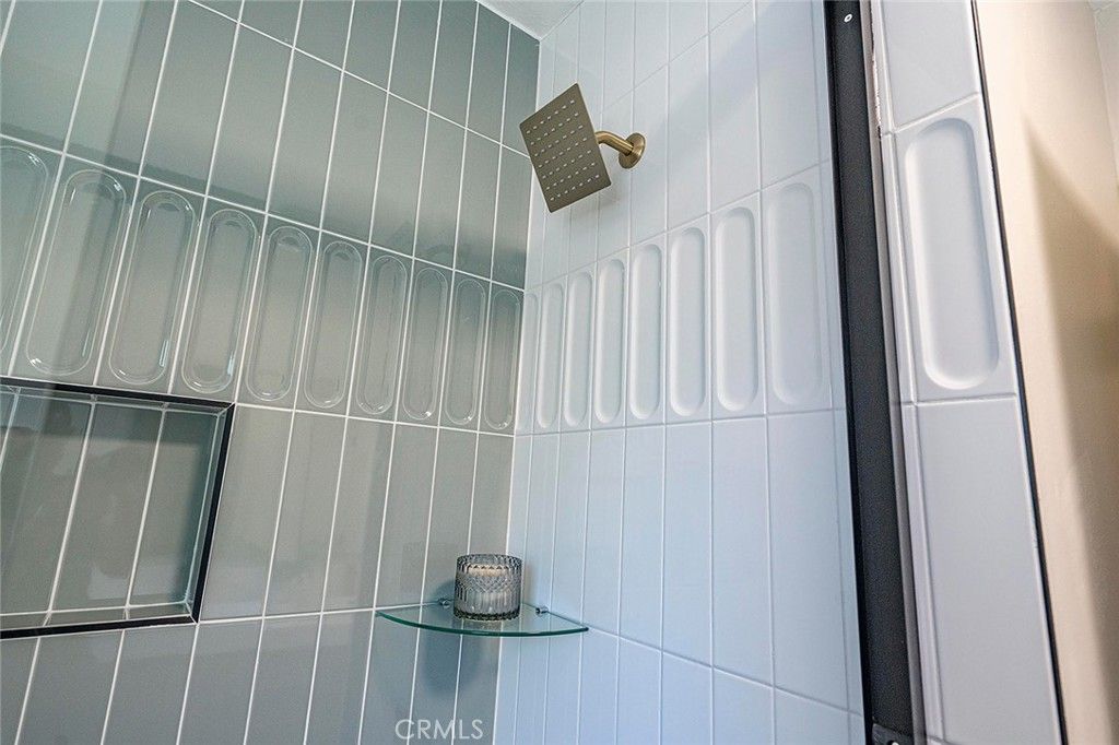 Image 22 of property listing at 2703 Knoxville, Long Beach, CA 90815