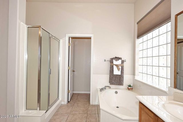 10859 E LE MARCHE Drive, Scottsdale, AZ 85255