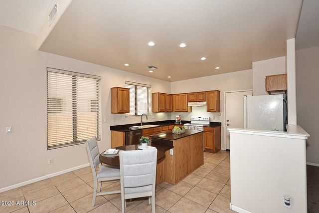10859 E LE MARCHE Drive, Scottsdale, AZ 85255