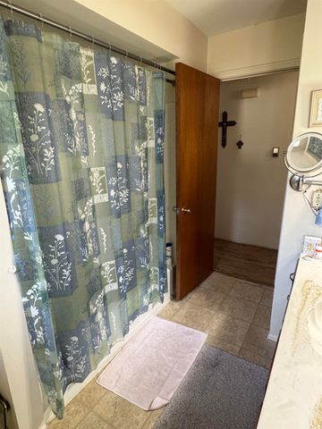 9090 Meadowland Drive, Grand Blanc, MI 48439
