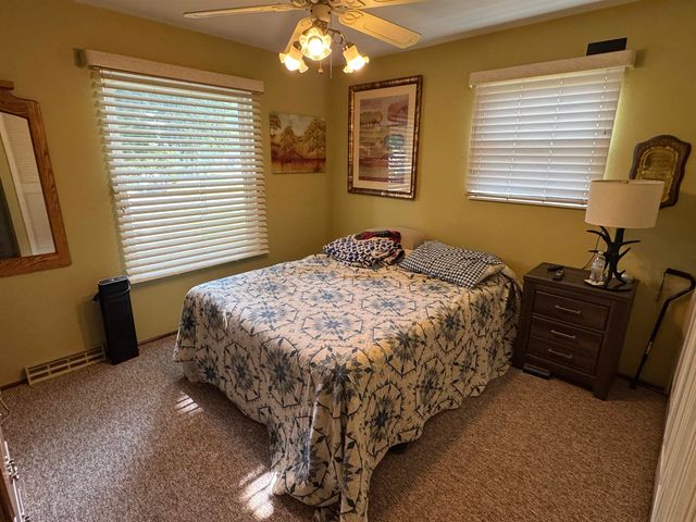 9090 Meadowland Drive, Grand Blanc, MI 48439