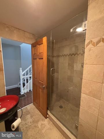 1613 LOMBARD ST, Philadelphia, PA 19146