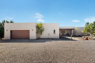 3 Jacinto Ct, Santa Fe, NM 87508