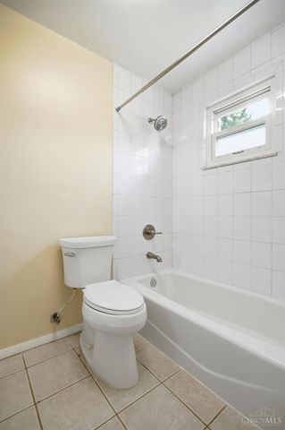 766 Hargrove Way, Forest Park, OH 45240