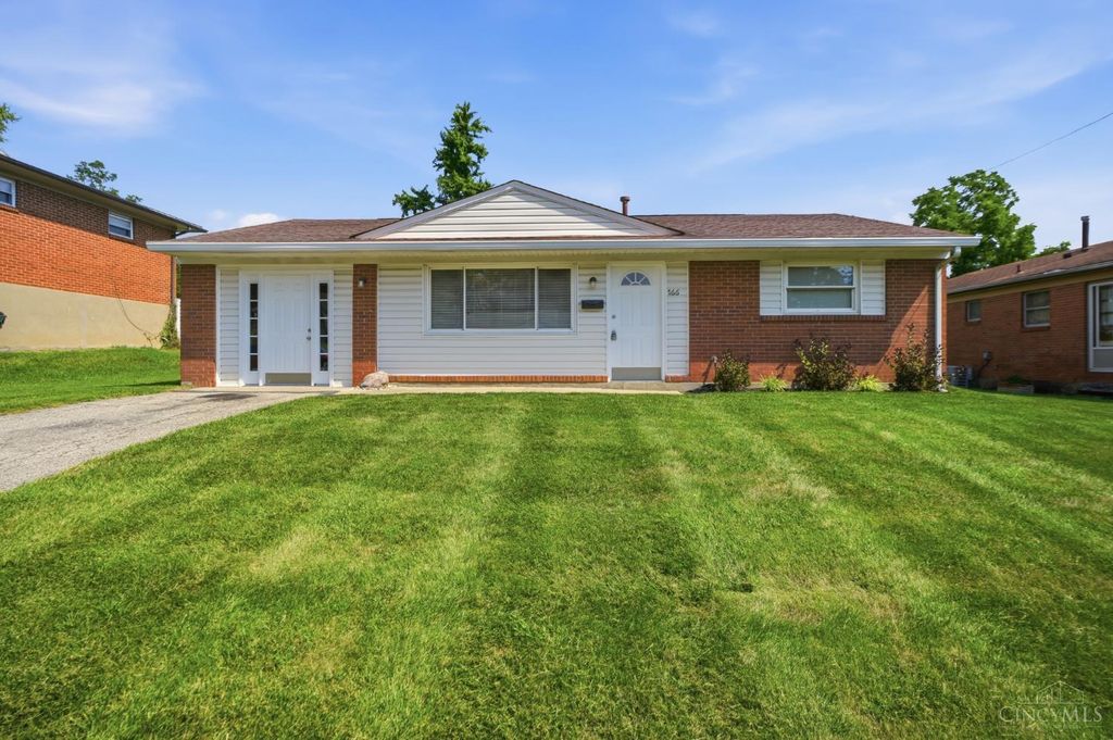 766 Hargrove Way, Forest Park, OH 45240