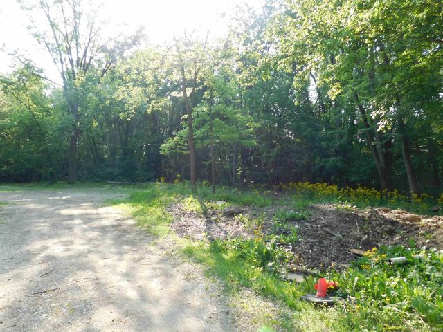 6024 N County Road 800 West, Yorktown, IN 47396