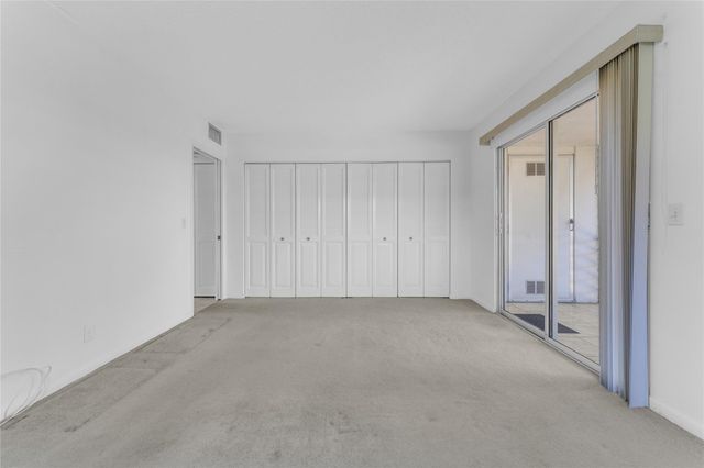 176 Westbury J 176, Deerfield Beach, FL 33442