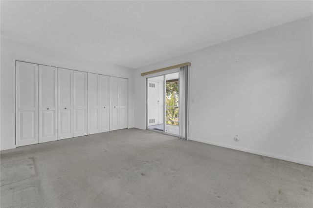 176 Westbury J 176, Deerfield Beach, FL 33442