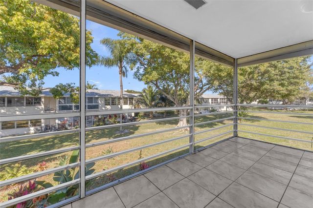 176 Westbury J 176, Deerfield Beach, FL 33442