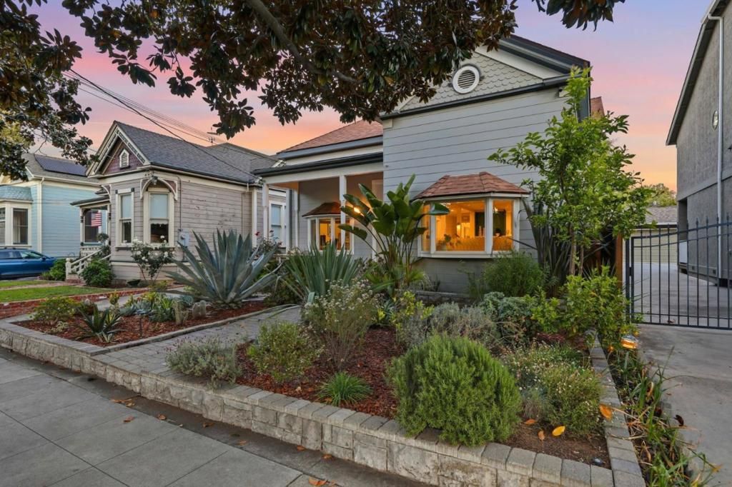 Image 30 of property listing at 1274 Magnolia Avenue, San Jose, CA 95126