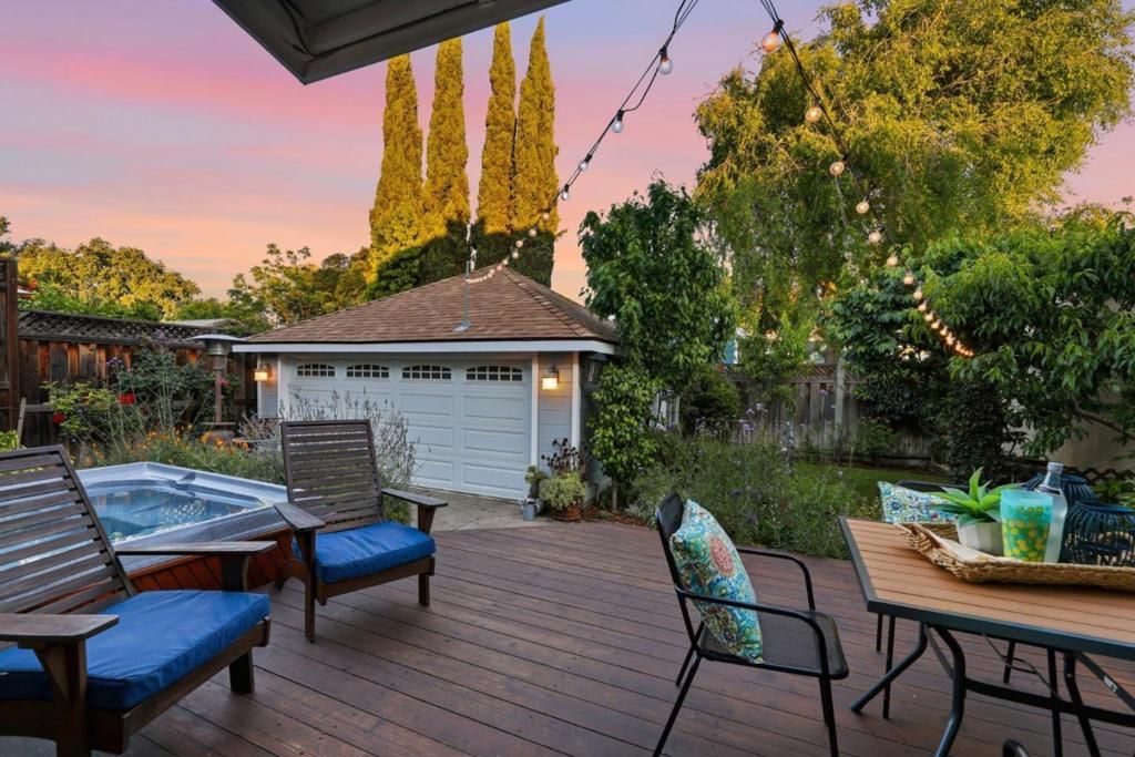 Image 32 of property listing at 1274 Magnolia Avenue, San Jose, CA 95126