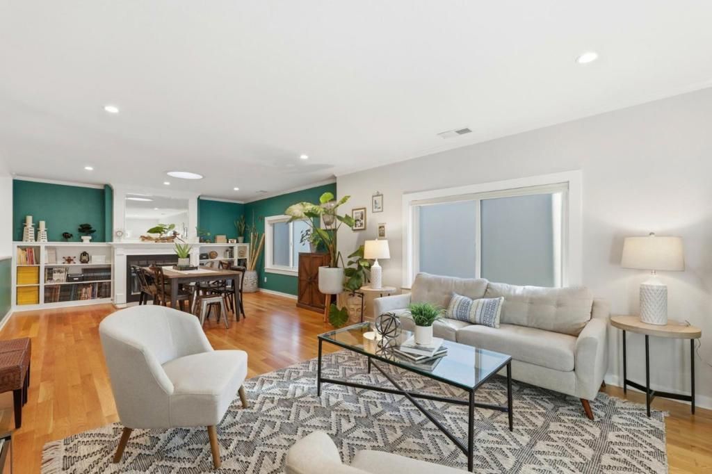 Image 8 of property listing at 1274 Magnolia Avenue, San Jose, CA 95126