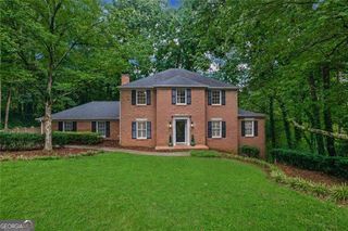 510 Clipper Trail, Atlanta, GA 30328