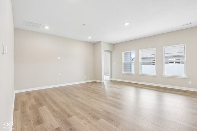 5881 Crotal Avenue, Greenwood, IN 46143