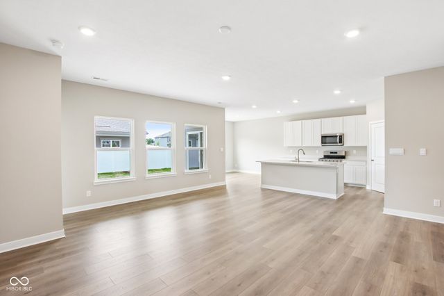 5881 Crotal Avenue, Greenwood, IN 46143