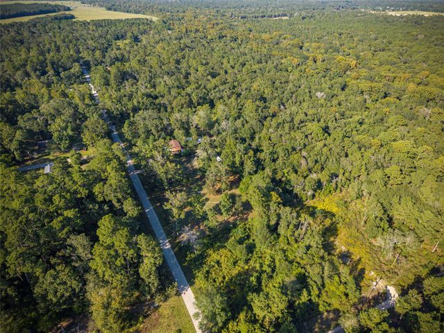 245 County Road 3707, Splendora, TX 77372