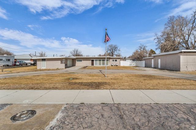 1876 W 13400 S, Riverton, UT 84065