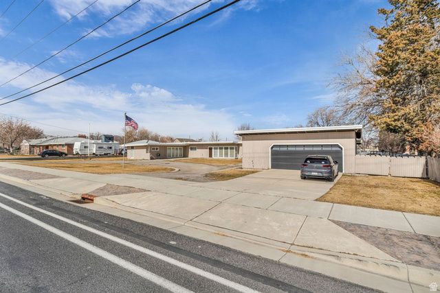 1876 W 13400 S, Riverton, UT 84065