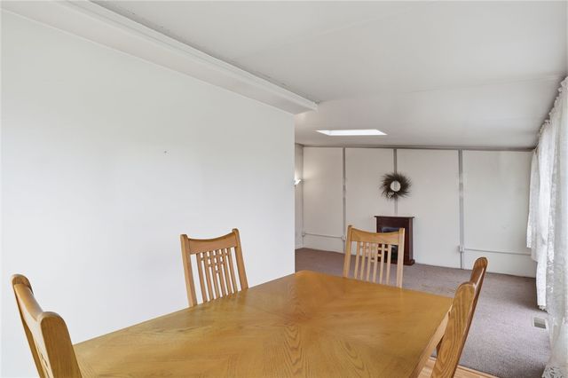 106 Cranbrook, Webster, NY 14580