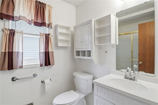 106 Cranbrook, Webster, NY 14580