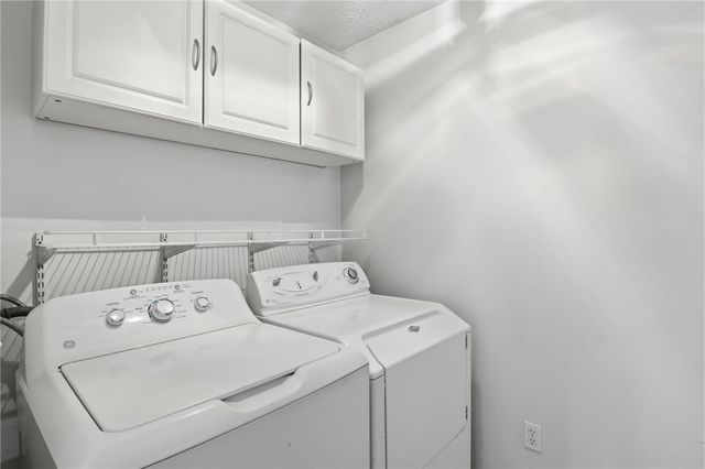 106 Cranbrook, Webster, NY 14580