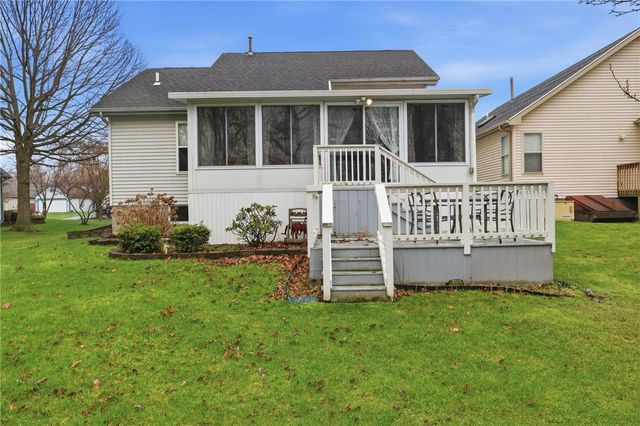 106 Cranbrook, Webster, NY 14580