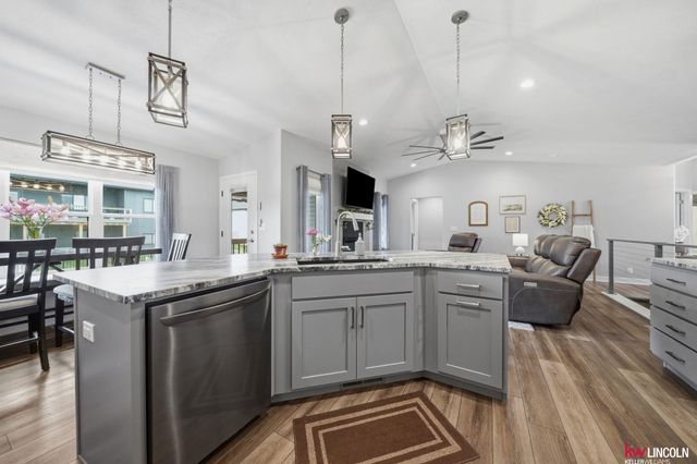 7701 Jimmie Avenue, Lincoln, NE 68516
