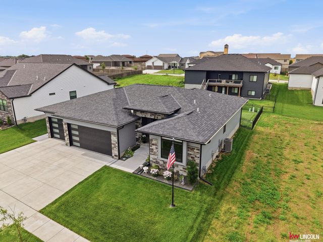 7701 Jimmie Avenue, Lincoln, NE 68516