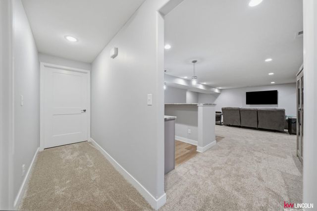 7701 Jimmie Avenue, Lincoln, NE 68516