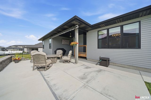 7701 Jimmie Avenue, Lincoln, NE 68516