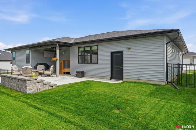 7701 Jimmie Avenue, Lincoln, NE 68516