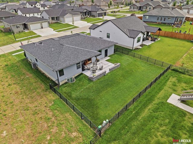 7701 Jimmie Avenue, Lincoln, NE 68516