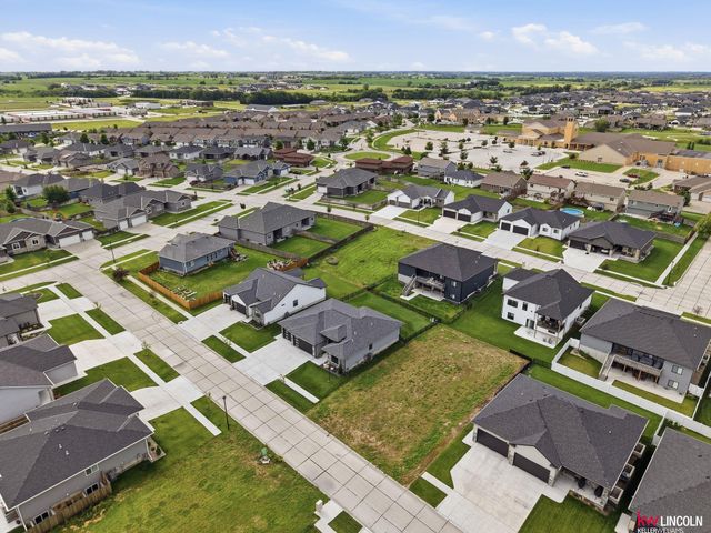 7701 Jimmie Avenue, Lincoln, NE 68516