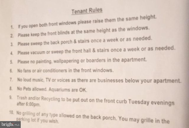 37 E MAIN ST #2, Waynesboro, PA 17268