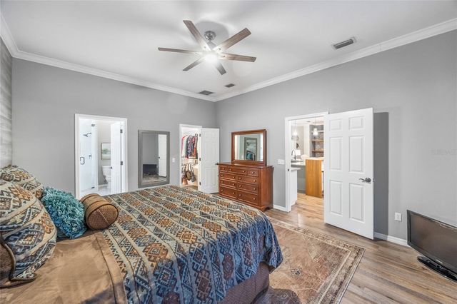 6818 NW 105TH AVENUE, Alachua, FL 32615