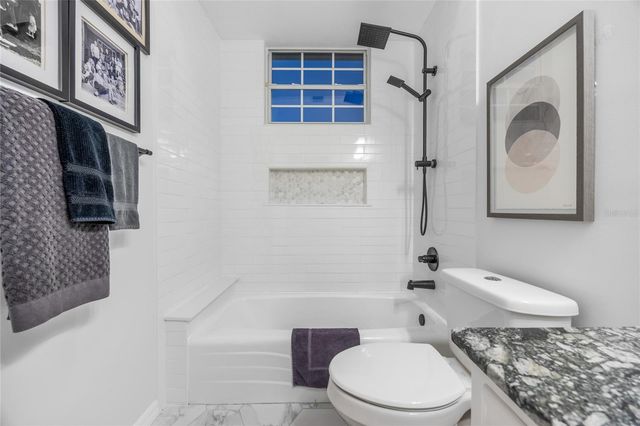 6818 NW 105TH AVENUE, Alachua, FL 32615